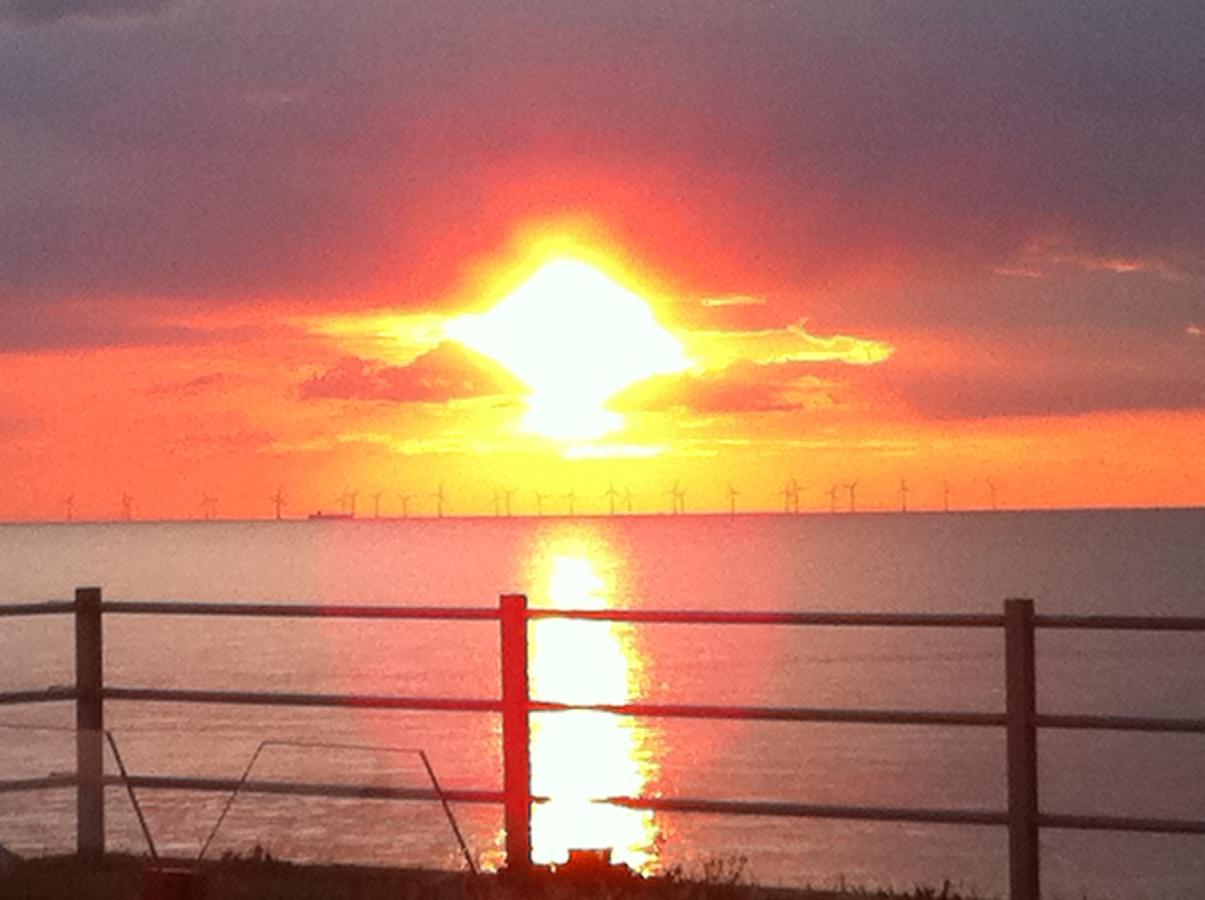 The Waves B&B Birchington-on-Sea Dış mekan fotoğraf